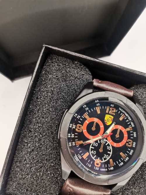 Mens Sporty design fashion wristwatch