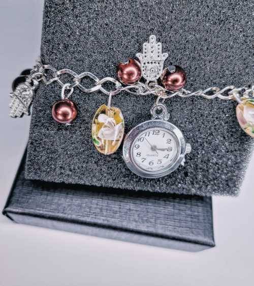 ELEGANT CHARMED ANALOGUE BRACELET WATCH