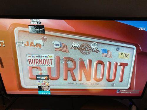 Playstation 3 256 GB With 13 Built In Games Including GTA 5