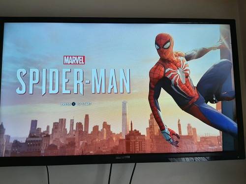 Playstation 4 1TB with 4 PS4 Games