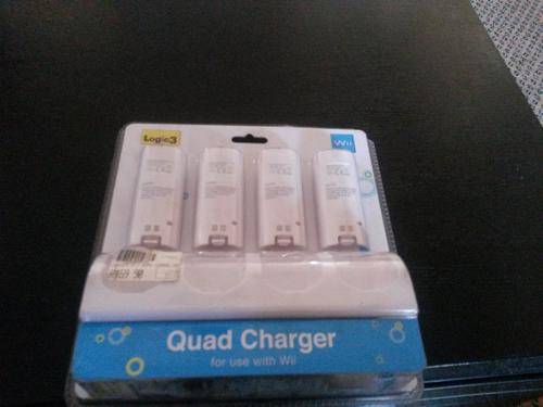 WII QUAD CHARGER