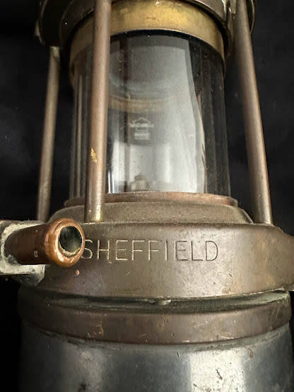 Wolf safety mining lamp