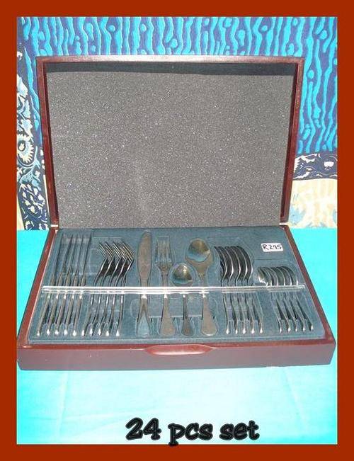 Beautiful stainless steel cutlery 24 pcs set