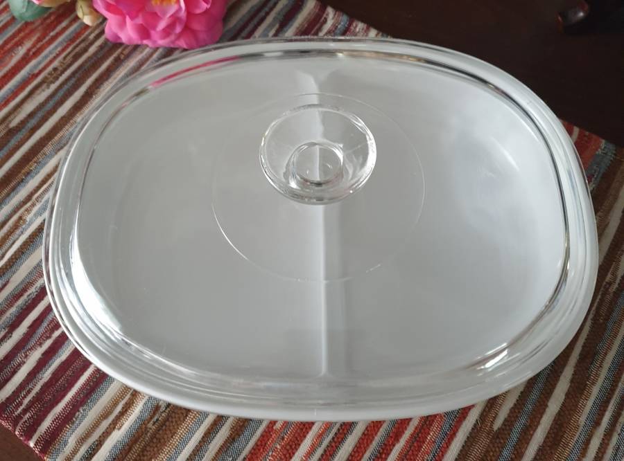 Corning Ware Divided Bowl 01