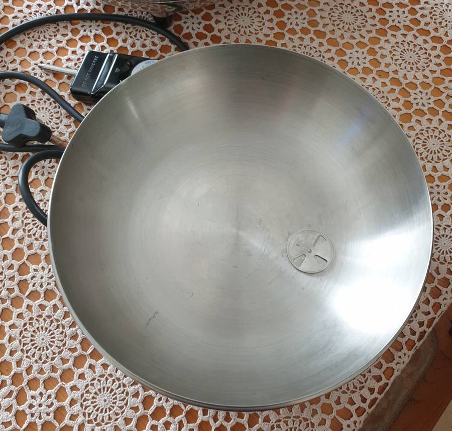 AMC Electric Frying Pan
