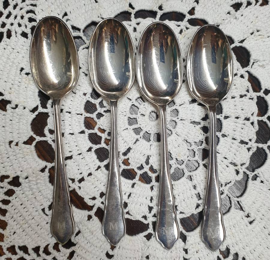 SILVER PLATED SPOONS (02)