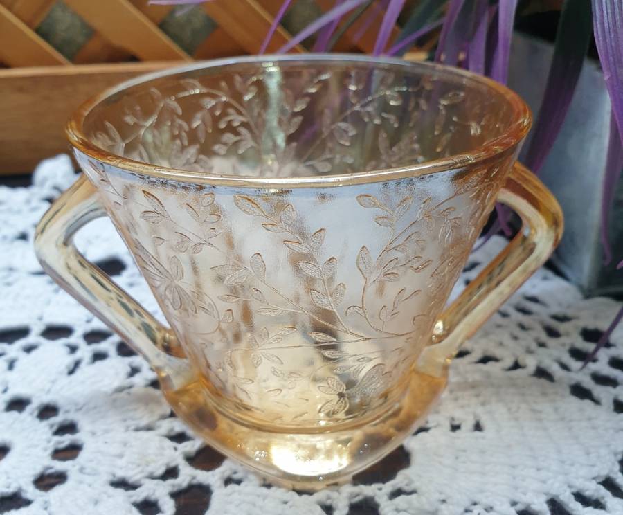 VINTAGE SUGAR BOWL