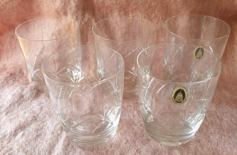SET OF 5 CRYSTAL GLASSES