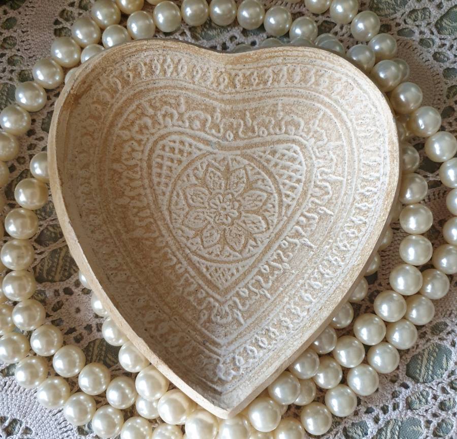 SMALL HEART TRINKET BOWL