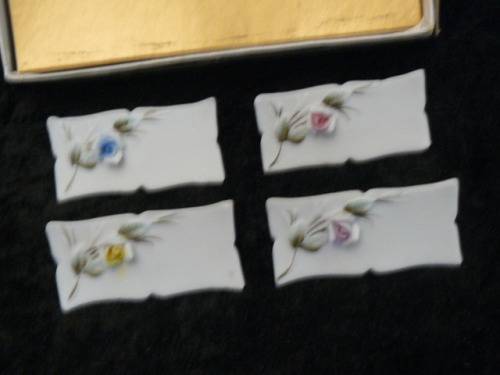 PORCELAIN FINE HAND MADE PLACE NAME SIGNS SET BOXED