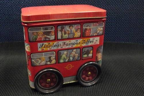 COLLECTABLE TIN