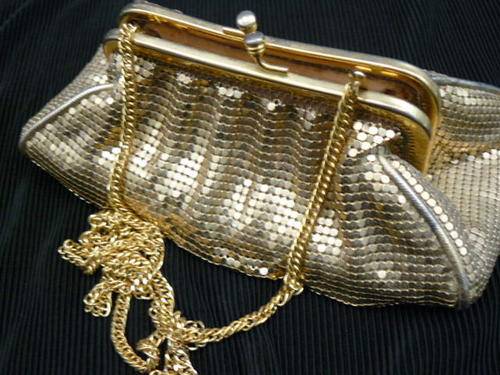 VINTAGE MESH BAG GOLD COLOURED LOVELY !!!@@@!!!