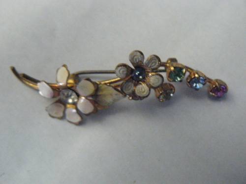 FINE BLING BROOCH 5.5