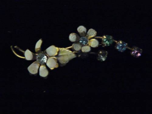 FINE BLING BROOCH 5.5