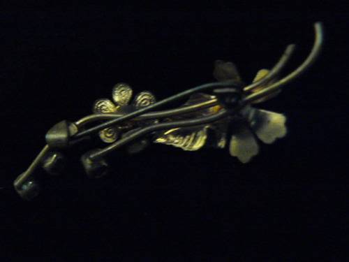 FINE BLING BROOCH 5.5