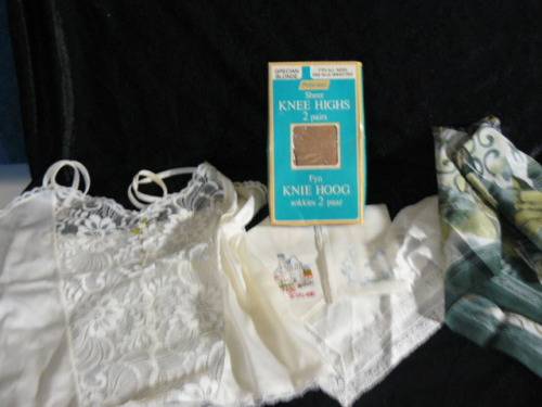 VINTAGE GOODIES FOR THE LADY