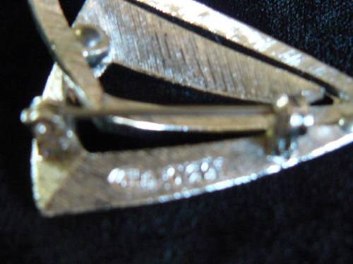 VINTAGE MARCAZITE BROOCH