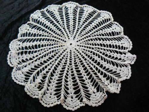 STUNNING HAND CROCHETED35 CM DOILLIE