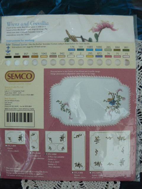 COTTON EMBROIDERY SET TRAY CLOTH