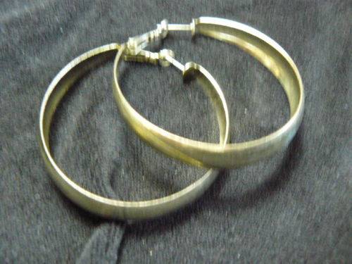 LARGE HOOP GOLD TONED EARRINGS