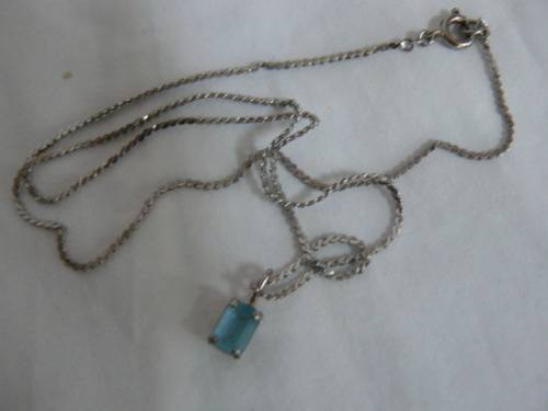 SILVER TONED NECKLACE WITH BLUE STONE