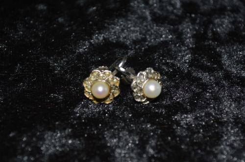 Very pretty ` faux pearl` and marcasite silver toned earrings and pendant set