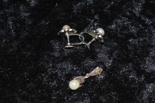 Very pretty ` faux pearl` and marcasite silver toned earrings and pendant set