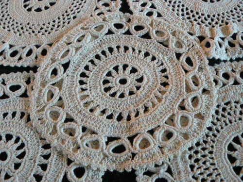 SET OF 5 X COTTON HAND CROCHETED DOILIES