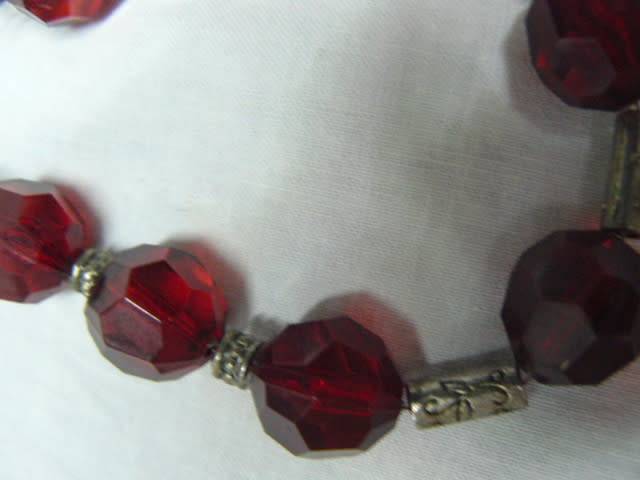 NECKLACE GLASS BEADS