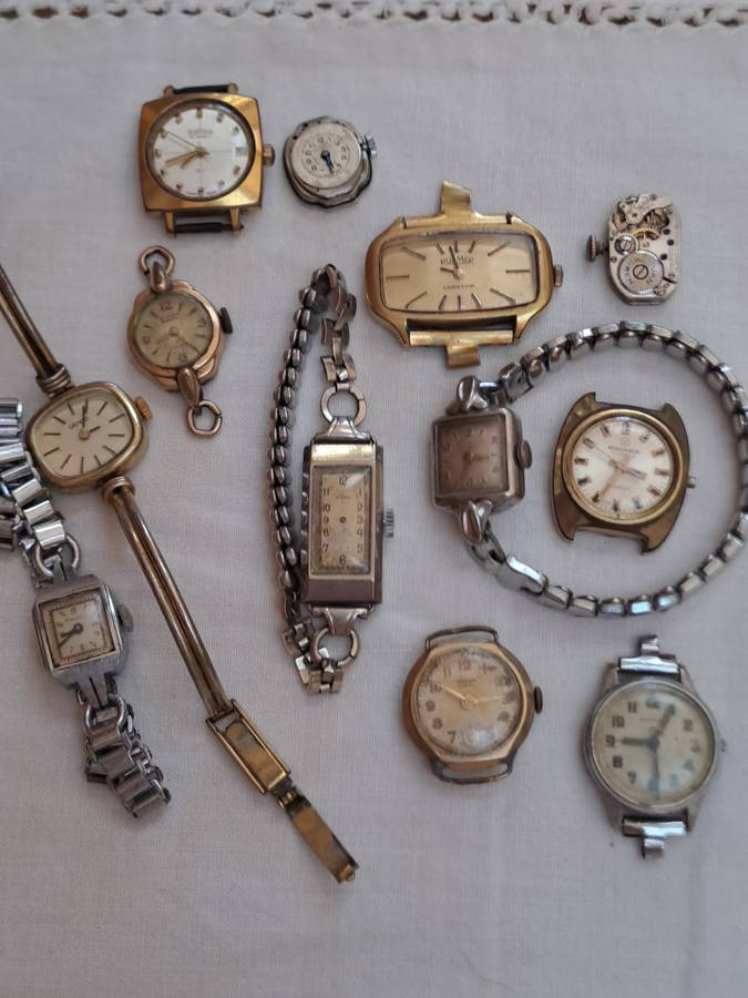 Lot 16. Lot of ladies watches for spares or repairs