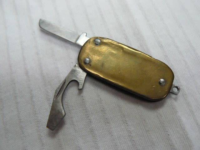 MINIATURE POCKET KNIFE