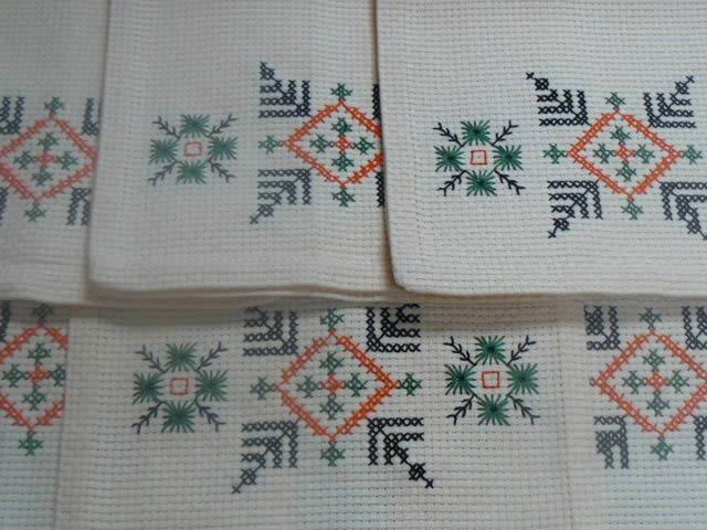 CROSS STITCH COTTON LACE MATS X 6