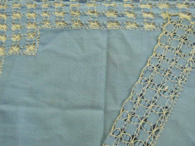 VERY INTERESTING VINTAGE TRAY CLOTH