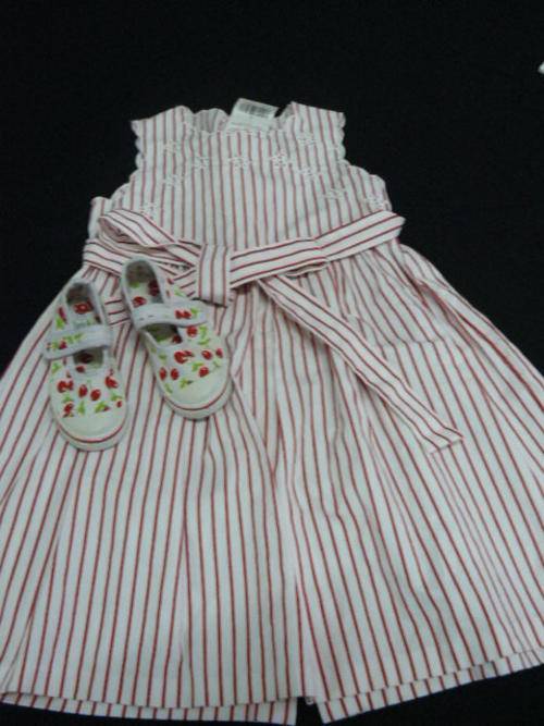 SUPER CUTE LITTLE GIRLS DRESS AND SHOES NEW