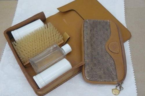 GUCCI ITALY PURSE AND TRAVEL SET