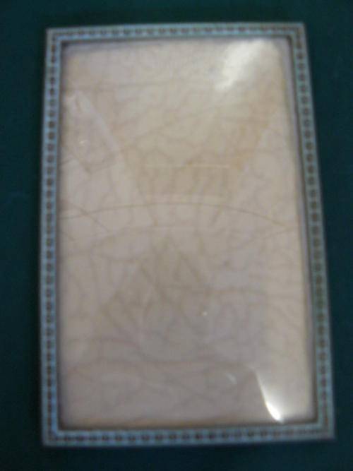 DOAMED VINTAGE PICTURE FRAME