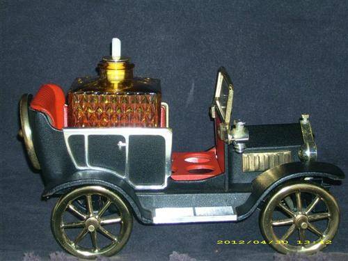 1915 Ford