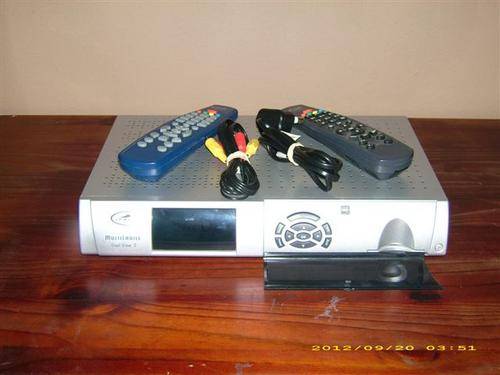 Dual View DSTV Decoder