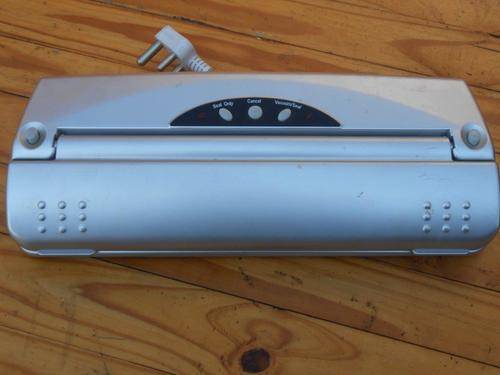 GENESIS VACUUM SEALER