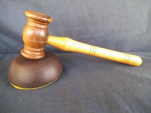 JUDGES GAVEL