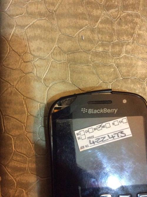 iPhone 3GS and blackberry 9720