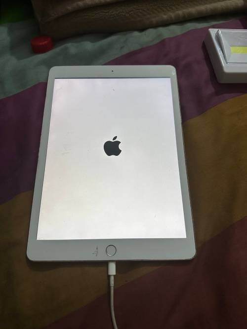 iPad 7