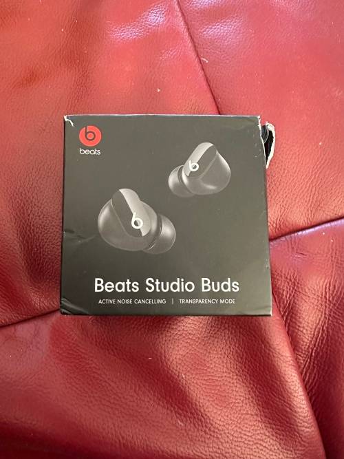 Beats Studio buds