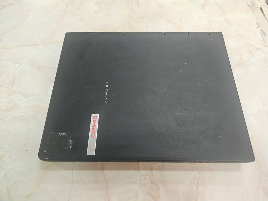 Compaq armada