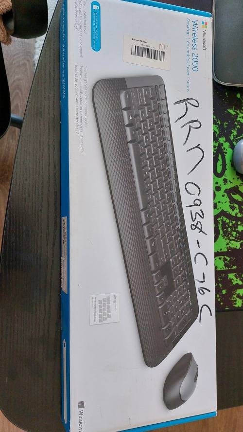 Microsoft Wireless Desktop 2000 - Keyboard & Mouse