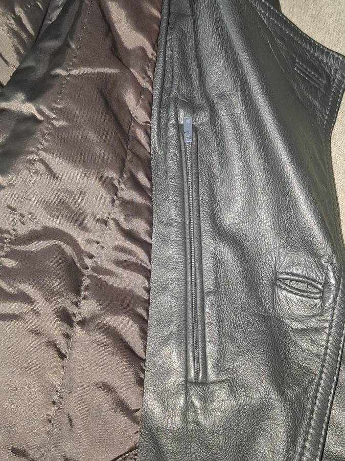 Vintage XL Men's Trench Coat - Genuine Leather - Superb Condition  - WINTER IS HERE !