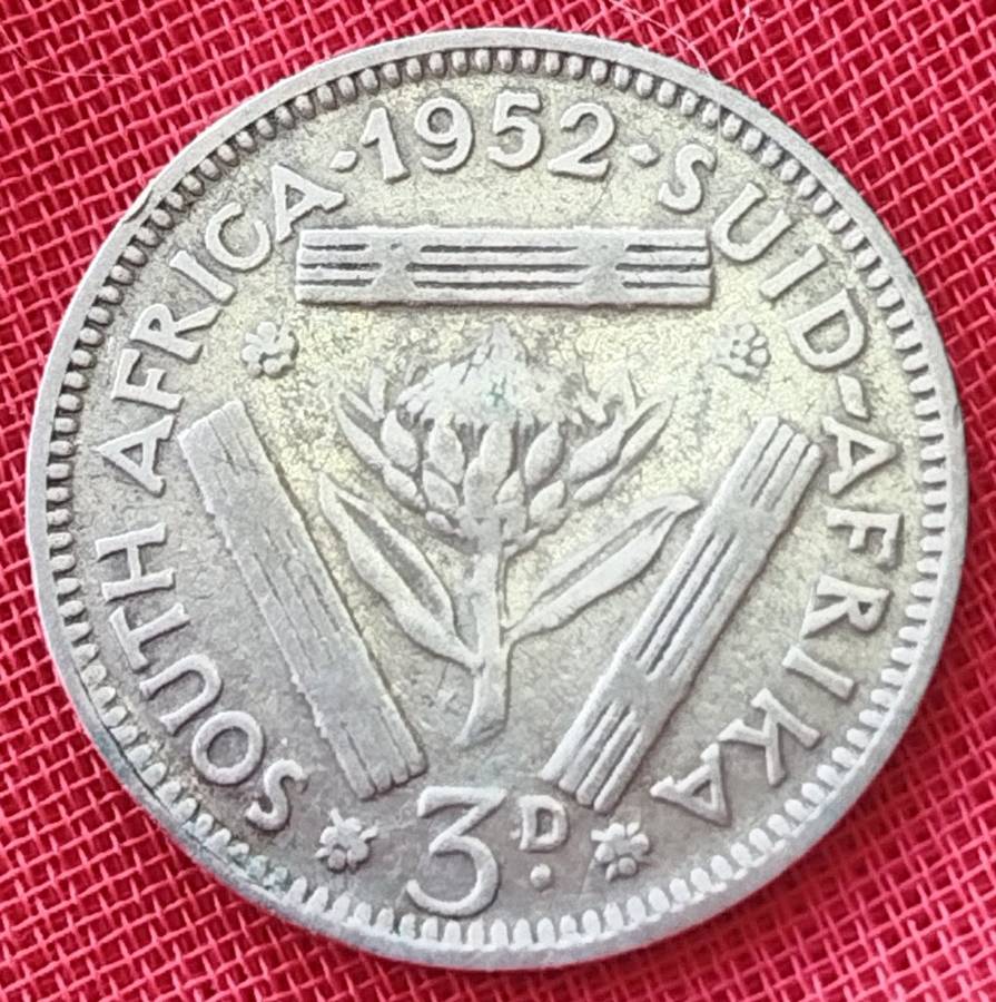 1952  Threepence Coin   SILVER   0.500             SUN14643