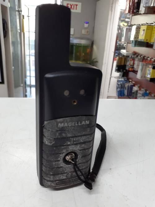 Magellan GPS Pioneer satelite navigator