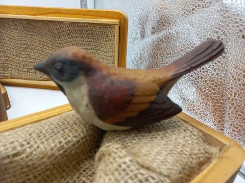 Feathers friend wooden colectable ornaments (set of 2 )