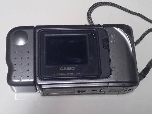 Casio lcd digital camera QV-10